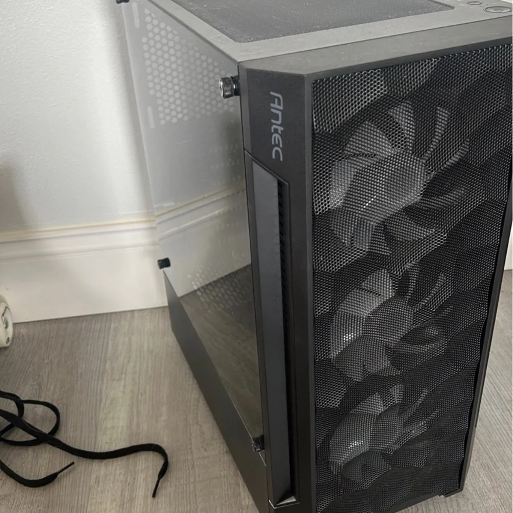 PC BOX - Picture 2 of 2